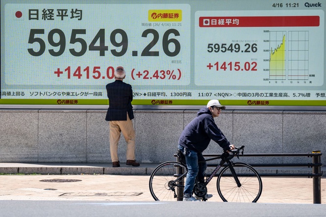 Oil prices drop below $95 and Asian stocks hit record highs as Iran peace deal hopes grow