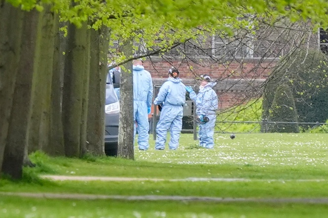Police investigate ‘drone threat’ to Israeli embassy after Kensington Gardens closed