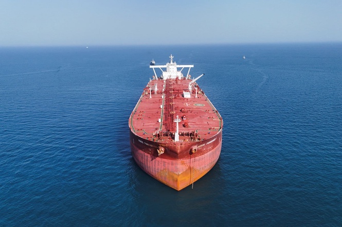 Iran briefly reopens – then closes – the Strait of Hormuz
