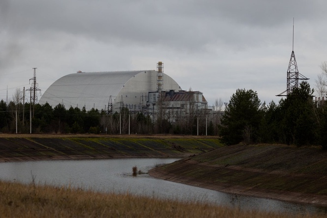 Russia accused of risking major accident by flying missiles near Chernobyl