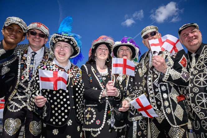 Billy Bragg and Sajid Javid urge public to reject ‘hateful division’ this St George’s Day