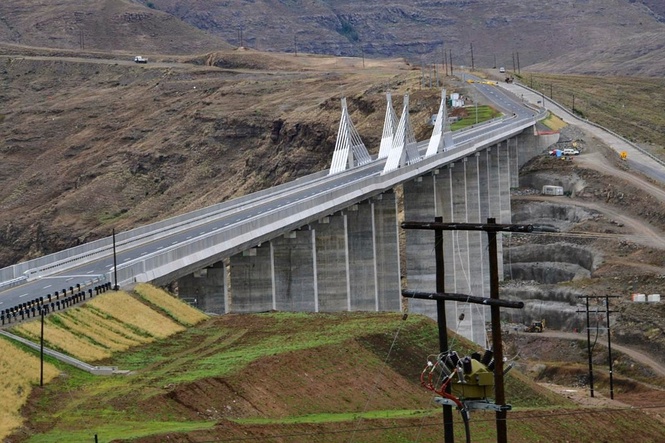 New bridge helps cement Lesotho as water lifeline for South Africa’s economic hub