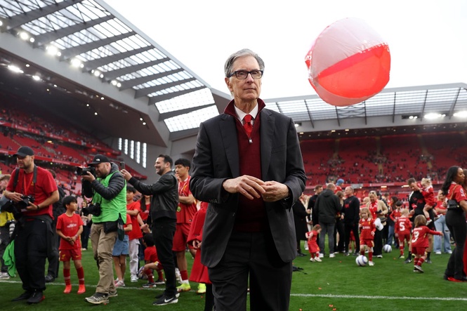 Liverpool fans express ‘deep concern’ over club’s future direction in open letter to owner amid ticket price row