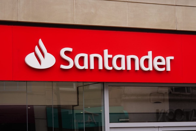 Santander agrees to pay compensation on mis-sold car loans