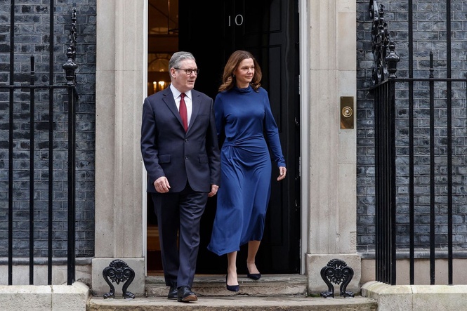 Starmer calls wife Victoria ‘absolute rock’ before Commons vote on Mandelson row