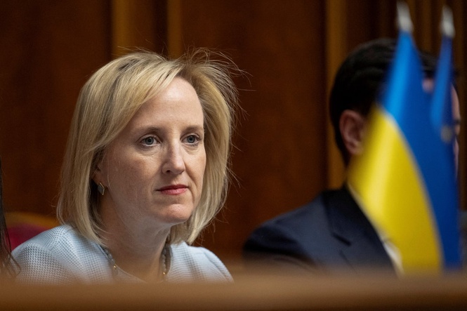 US ambassador to Ukraine steps down after ‘differences of opinion with Trump’