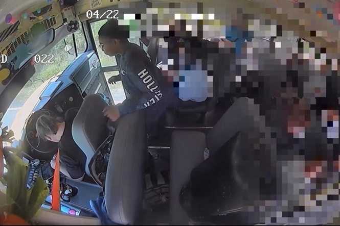 Hero students stop runaway school bus after driver collapses at the wheel