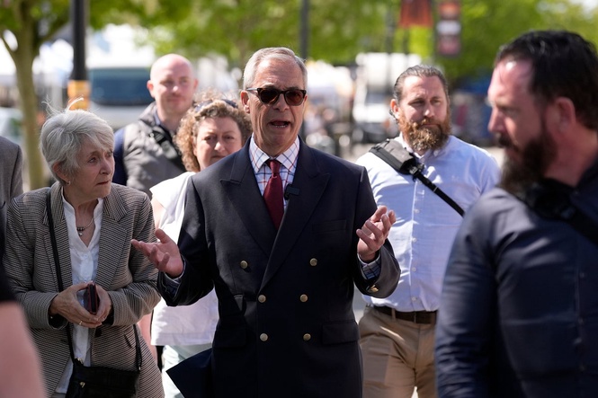 Badenoch accuses Farage of ducking TV interview to avoid questions about £5m ‘gift’