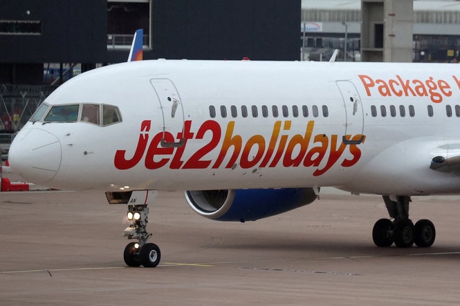 Jet2 makes promise to British holidaymakers amid worries over jet fuel shortage