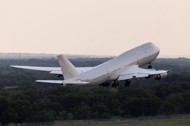 Trump’s new Air Force One gifted by Qatar government to arrive this summer after $400 million overhaul