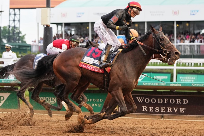 Tradition, fashion and horse racing at the Kentucky Derby, in photos