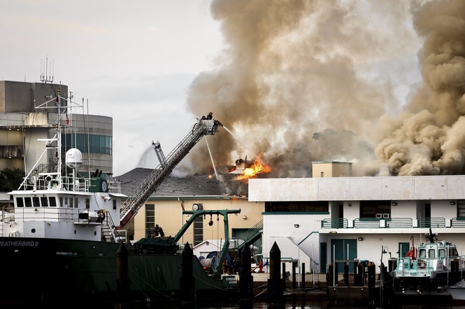 Fire breaks out in a lab building on a University of South Florida campus