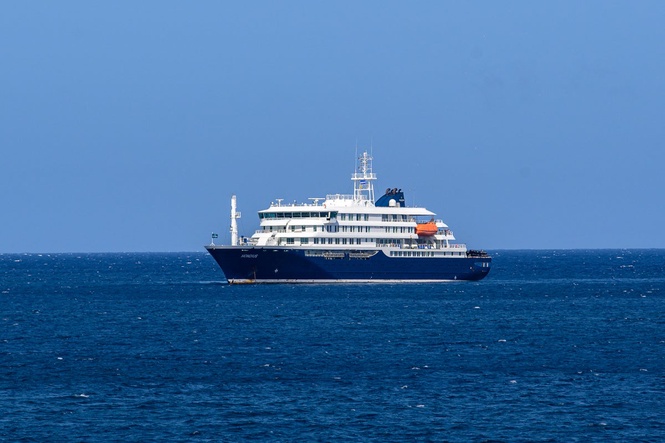 Three dead and British tourist in intensive care after hantavirus outbreak on polar expedition ship