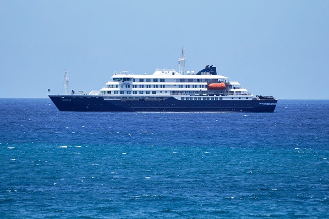 British doctor evacuated as ship linked to outbreak to leave Cape Verde