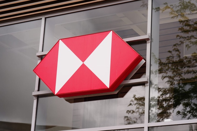 HSBC profits worse than forecast after jump in bad debt provisions