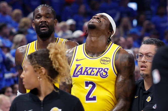 Freak injury horror for Lakers star Jarred Vanderbilt as he suffers gruesome pinkie break