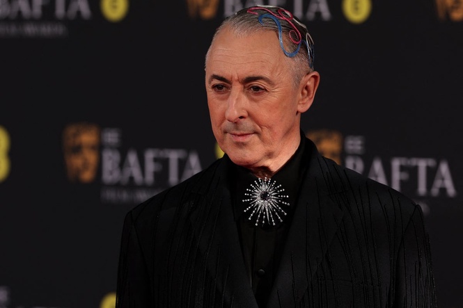 Alan Cumming refused to speak to BAFTA after Tourette’s incident: ‘It was bad leadership’