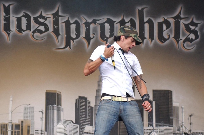 Prisoner claimed he could become famous for killing disgraced Lostprophets singer Ian Watkins, jury hears