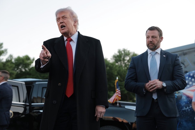 Trump insists taxpayers are not paying $1B for ballroom but are funding his ‘safety’
