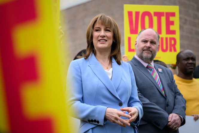 Rachel Reeves says ‘now is not the time to put our economic stability at risk’