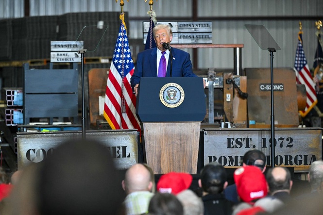 Republican donors have piled $300M into Trump’s war chest – but have no clue how he’s going to use it