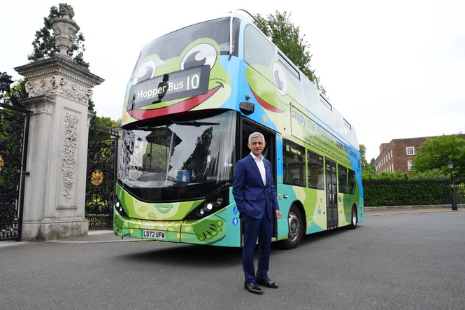 London mayor announces unlimited weekend bus and tram travel for £1.75 over summer