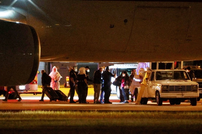 18 Americans quarantined after flying home from hantavirus-stricken cruise ship as one tests positive for disease