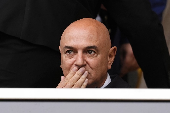 Major update on Daniel Levy’s Tottenham stake after Lewis family’s £100m cash injection