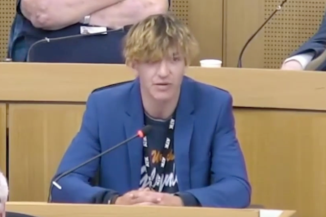 Reform’s Kieran Lay asks council to monitor UFO activity at airport