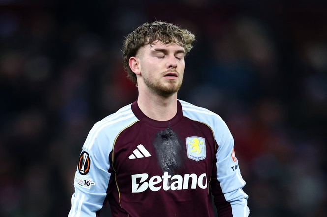 Arne Slot breaks silence on Harvey Elliott’s disastrous loan move