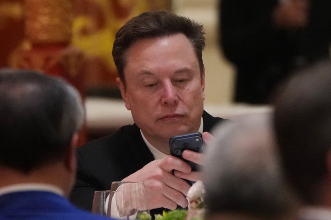 Elon Musk joined Trump’s China trip amid OpenAI trial closing arguments