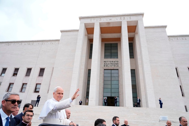 Pope decries the rise of AI-directed warfare, saying it leads to a spiral of annihilation