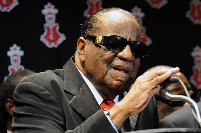 Clarence Carter death: ‘Strokin’ singer dies at 90