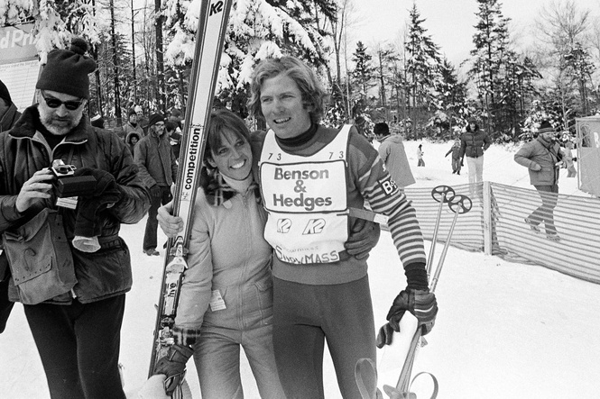 Claudine Longet, French singer who killed Olympic skier boyfriend, dead at 84