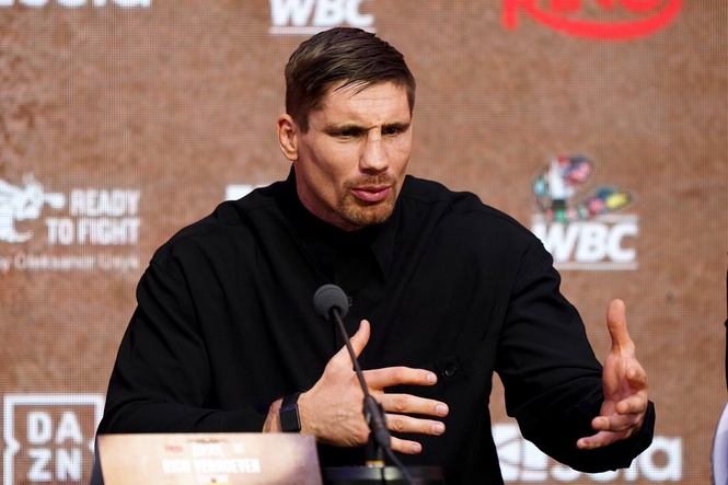 Can Rico Verhoeven beat Oleksandr Usyk? Kickboxer’s rival highlights ‘X factors’