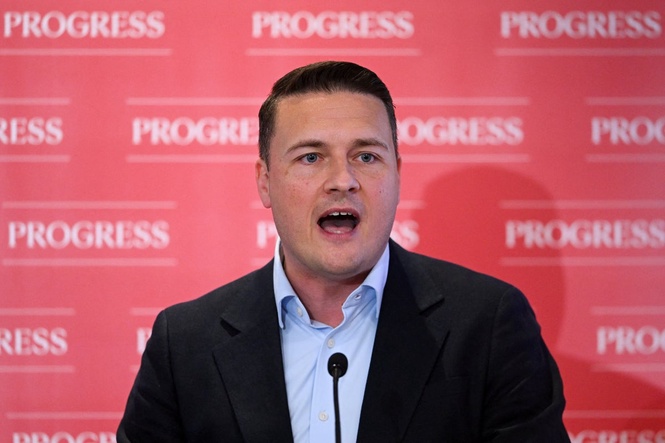 Politics latest: Streeting reopening Brexit wars by calling for UK return to EU ‘a bit odd,’ says Nandy
