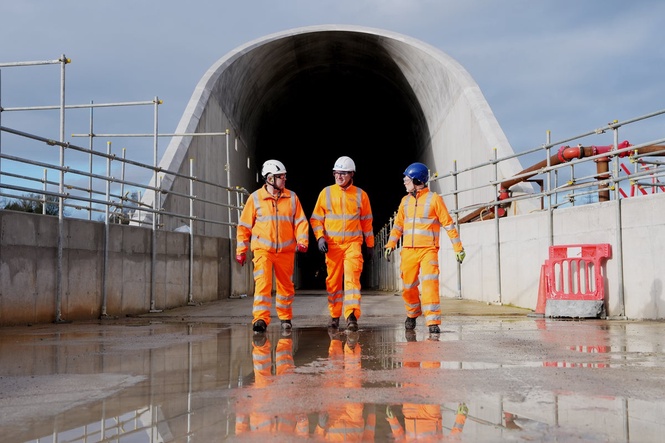 HS2 trains to run slower than planned to save money