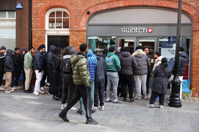 Swatch boss defends chaotic watch launch after safety fears