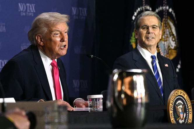 Trump’s bank citizenship executive order sparks new immigration crackdown fears