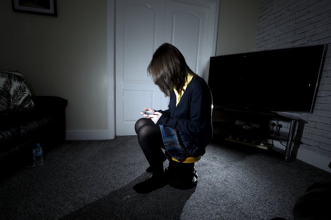 Girls with additional needs ‘at significant risk from social media ...