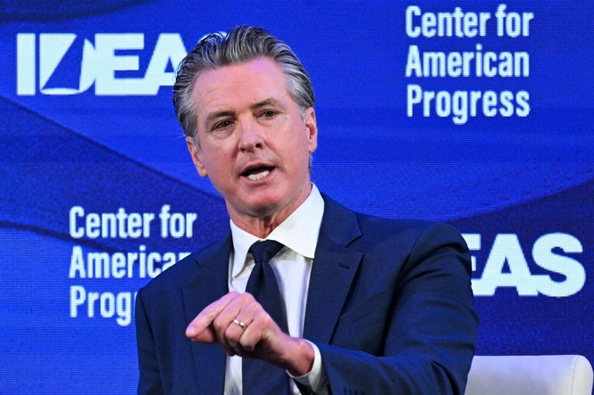 Newsom’s blunt response to Hegseth’s Indy 500 helicopter video