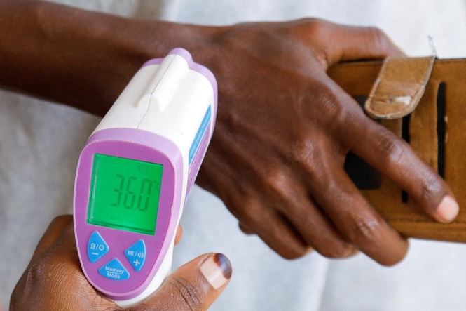 Traveller hospitalised in India tests negative for Ebola
