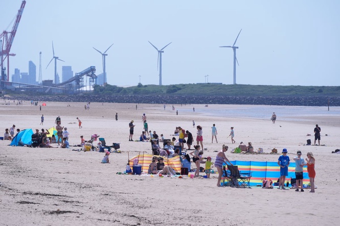 House prices surge in Merseyside and Wales seaside hotspots amid national slump