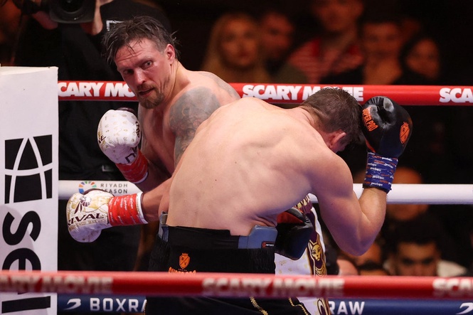 Eddie Hearn advises Oleksandr Usyk over next fight and retirement: ‘Gives him an excuse’