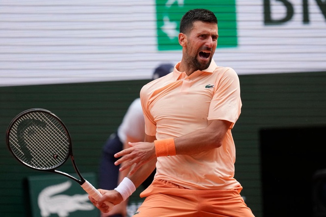 French Open LIVE: Djokovic in danger against Fonseca after being dragged to fifth set by thrilling teenager