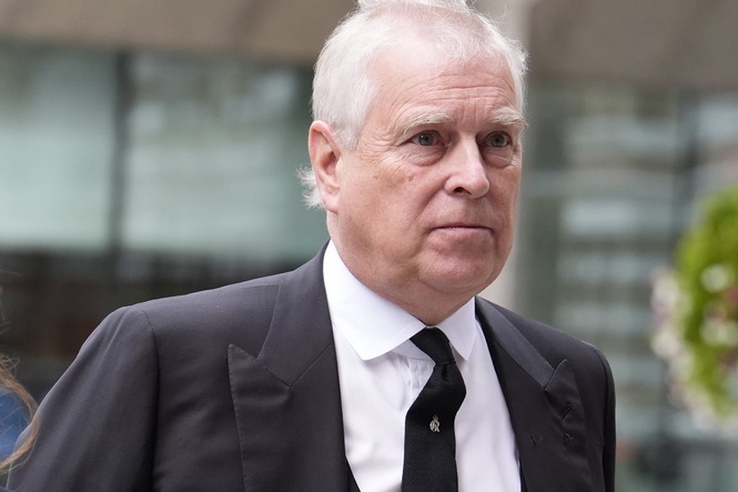 Bulletin AM briefing: Actor James Handy found dead and Andrew sublet Royal Lodge cottages