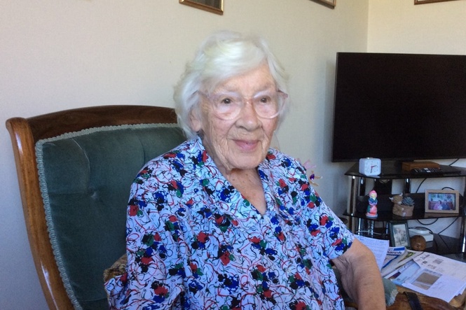 Great-grandmother first in UK to receive pioneering robotic liver cancer therapy