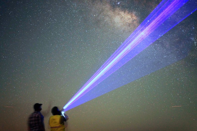 Galactic giant awakens: Hidden black hole wind discovered after 50 years