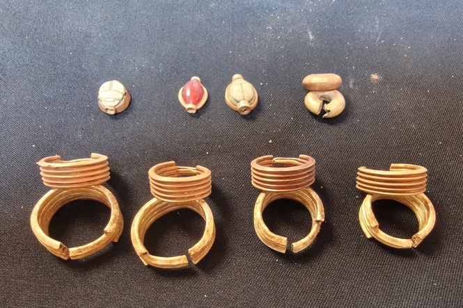Egypt unveils a striking trove of ancient artifacts as the country tries to boost tourism industry