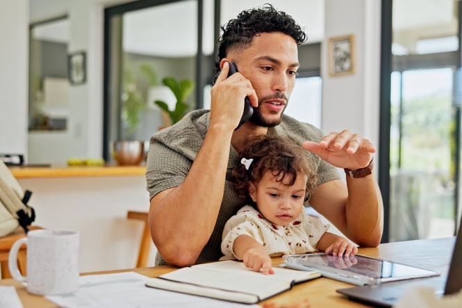 Third of working parents leave jobs over lack of flexibility